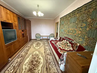 квартира по адресу Червоной Калины просп. (Владимира Маяковского), 42/13
