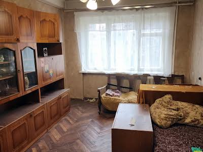 квартира за адресою Білоруська вул., 10/18