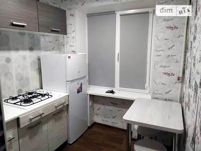 квартира за адресою Метробудівська вул., 12