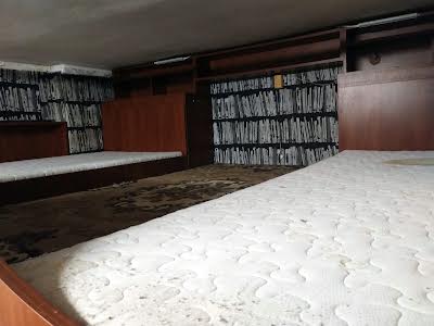 кімната за адресою Водопровідна вул., 13