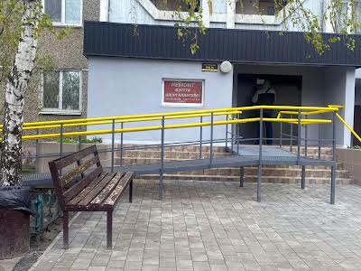 квартира за адресою Анни Ахматової вул., 23