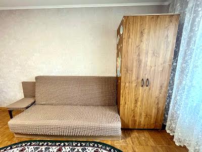 квартира по адресу Романа Ратушного ул. (Волгоградська), 16