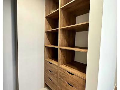 квартира по адресу Салютная ул., 2