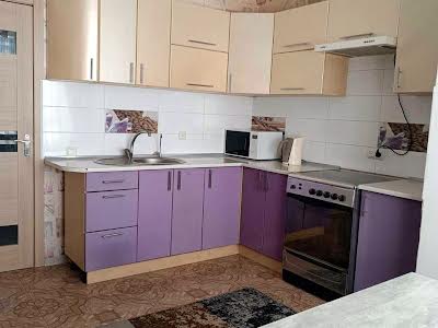 квартира за адресою Райдужна вул., 100