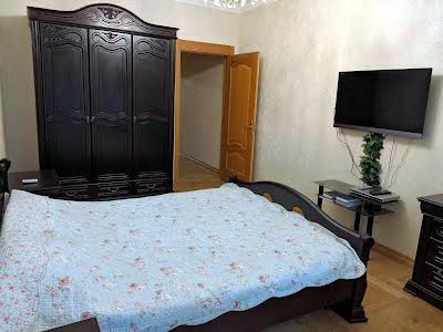 квартира за адресою Дмитрівська вул., 48-Г