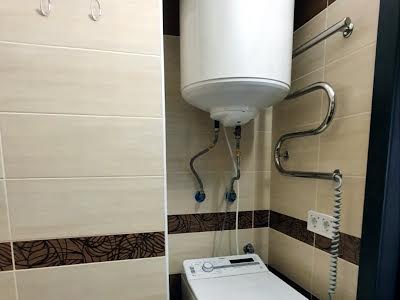 квартира за адресою Воскресенська вул., 18