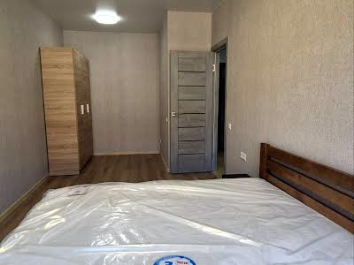 квартира за адресою Бишівська вул., 14