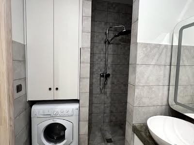квартира за адресою Патріарха Мстислава Скрипника вул., 48-А