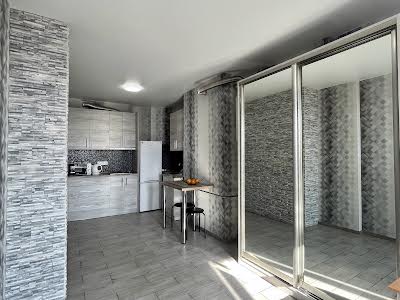 квартира за адресою Миколи Сингаївського вул. (Ново-Оскольська), 2