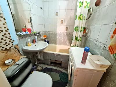 квартира за адресою Черняховського вул., 4