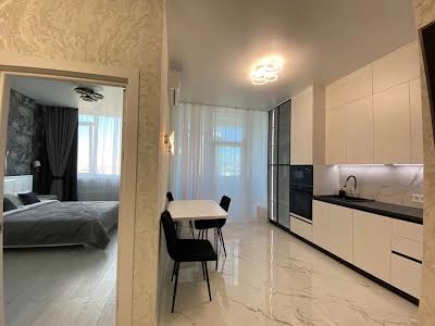 квартира по адресу Кучеревського бульв., 11а