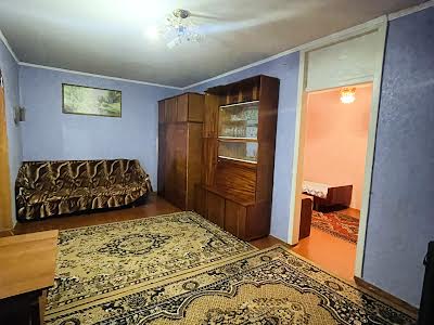 квартира за адресою Халаменюка вул., 10