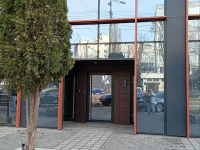 квартира за адресою Дегтярівська вул., 17/19
