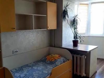 квартира за адресою Анни Ахматової вул., 3а