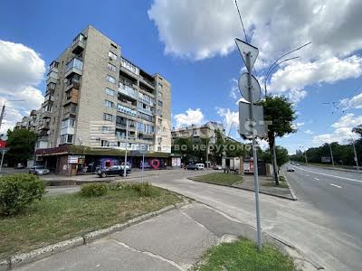 квартира за адресою Голосіївський просп. (40-річчя Жовтня), 108/3