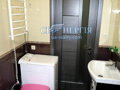 квартира за адресою Кошова вул., 111