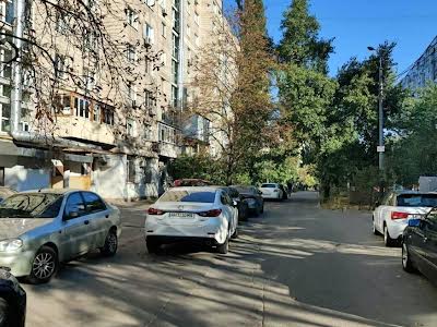 квартира за адресою Русанівська набережна вул., 4