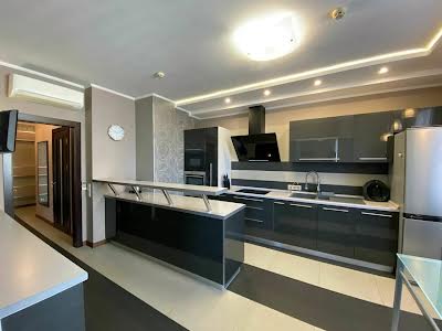 квартира за адресою Дніпровська набережна вул., 1-А