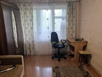 квартира за адресою Привокзальна вул., 8