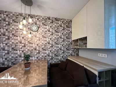 квартира по адресу Чубинского ул., 4
