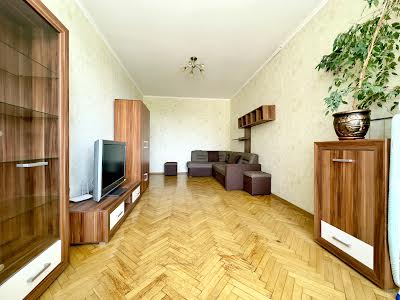 квартира за адресою Галілео Галілея вул., 10