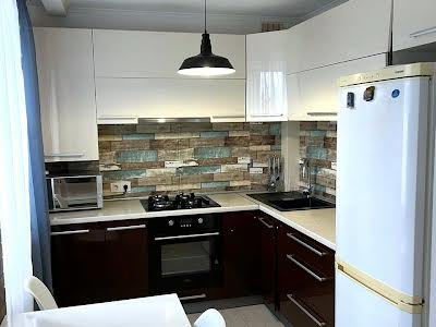 квартира за адресою Незалежності вул. (Титова), 20