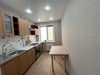 квартира за адресою Калинова вул., 102