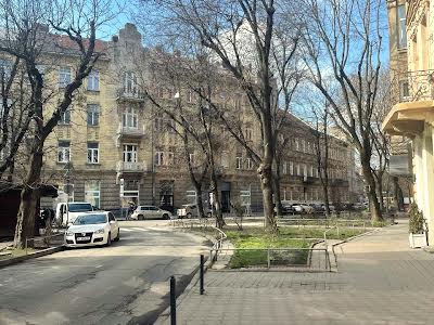 комерційна за адресою Кониського, 9