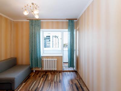 квартира за адресою Бабкіна пров., 12