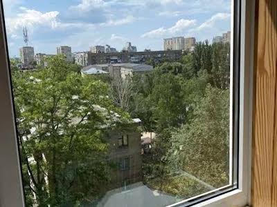 квартира за адресою Солом'янська пл., 16