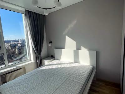 квартира за адресою Соборності просп. (Возз'єднання), 17