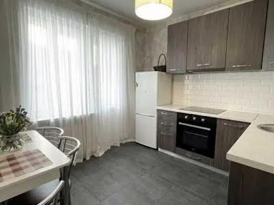 квартира по адресу Софии Русовой ул., 7-Г