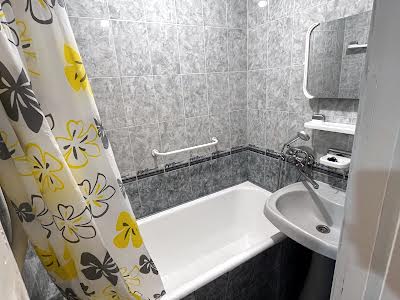 квартира за адресою Пилипа Орлика просп. (Ілліча), 17