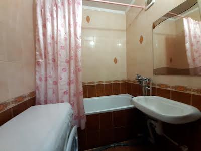 квартира за адресою Вишняківська вул., 5