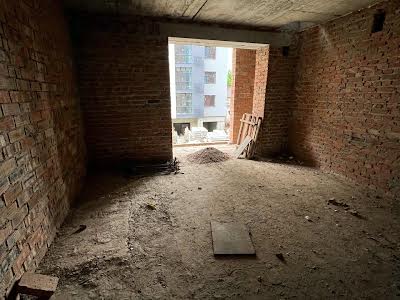 квартира за адресою Гетьмана Петра Дорошенка вул., 28а