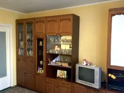 квартира за адресою житловий масив Тополя-2 вул., 12