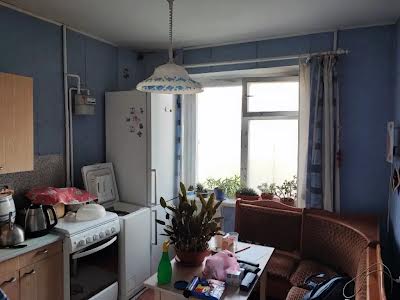 квартира по адресу Героев просп., 4