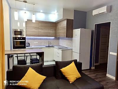 квартира за адресою Михайлівська вул., 8