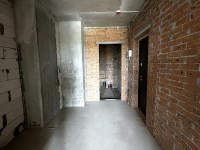 квартира за адресою Івана Сокура пров., 1