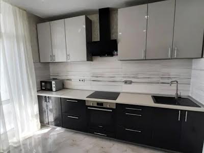 квартира за адресою Драгоманова вул., 10
