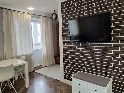 квартира за адресою Сонячна вул., 30