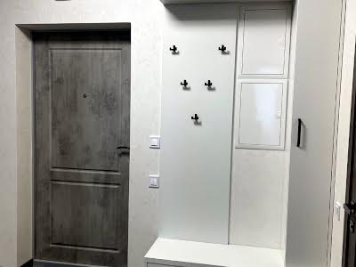квартира за адресою Ревуцького вул., 40-Б