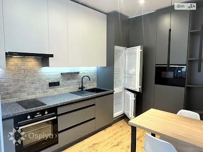 квартира за адресою Олександра Олеся вул., 4