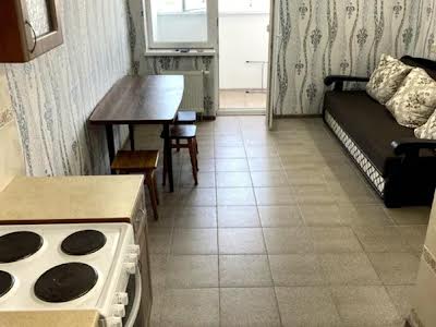 квартира по адресу Семьи Кульженков ул. (Дегтяренко Петра), 31-А