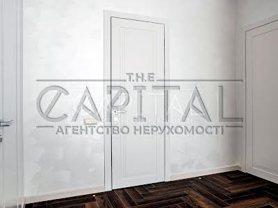 будинок за адресою Квітнева вул.