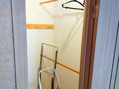 квартира по адресу Ревуцкого ул., 7в