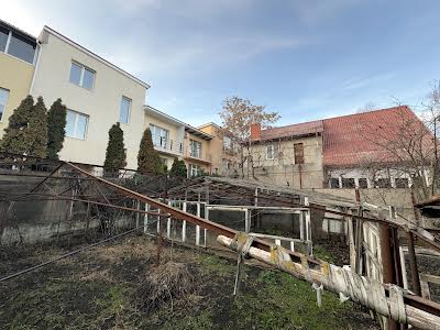 будинок за адресою Невського Олександра вул., 70