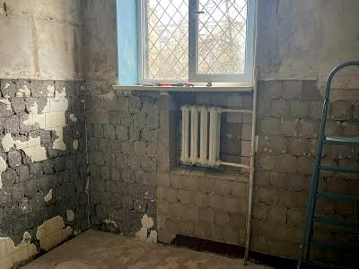 комерційна за адресою Київ, Поліська вул., 14