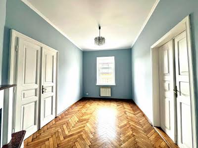 квартира за адресою Ужгородська вул., 13