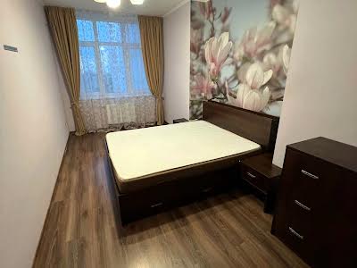 квартира за адресою Анни Ахматової вул., 22